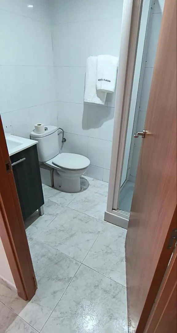 Hostal Europa Tarragona 3*,