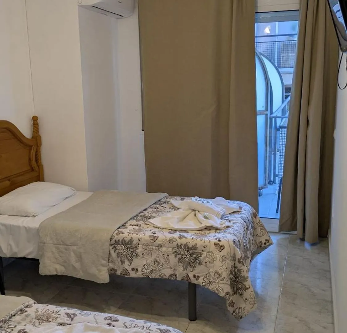 Hostal Europa Tarragona 3*,  Spain